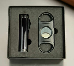 Custom Cigar Gift Set – Personalized Engraved Cutter & Triple Torch Lighter – Premium Cigar Accessories for Corporate, Holiday, and Groomsmen Gifts (Black,Red,Blue,Yellow,Gunmetal))